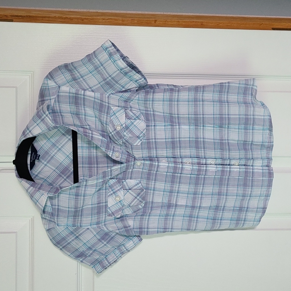 Cute plaid shirt